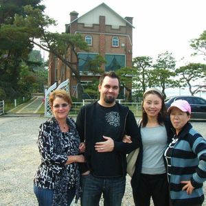 Meet your Posher, Rae